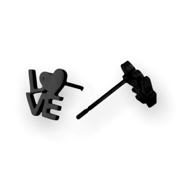 BLACK Love Heart Earring Pair - Picture 1 of 8